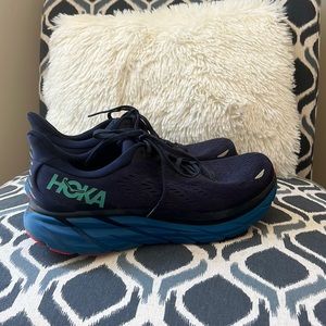 Hoka Clifton 8 size 10.5 2E Navy Blue